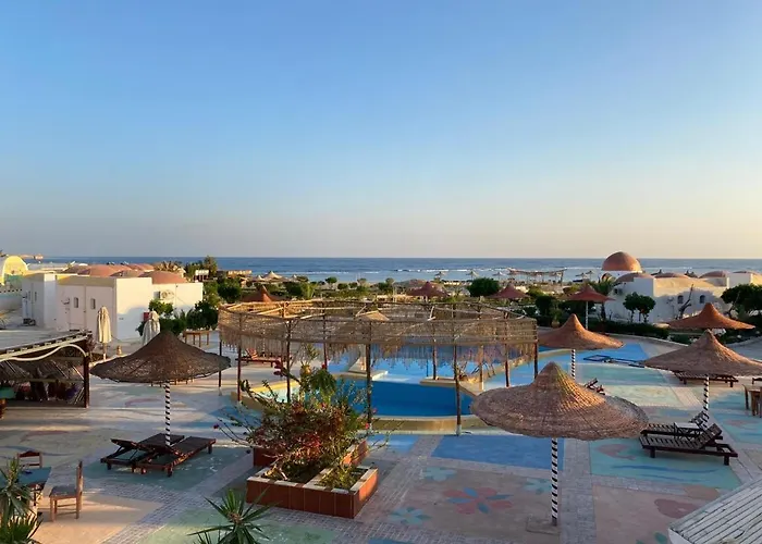 Fanadir Proy Resort *