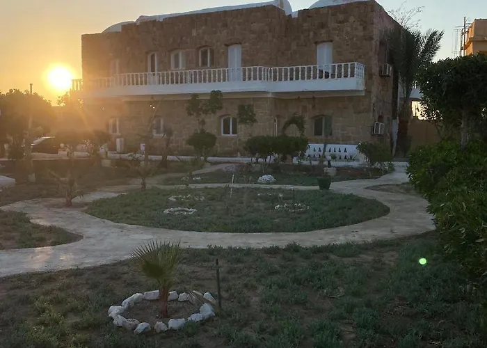 Fanadir Proy Resort *